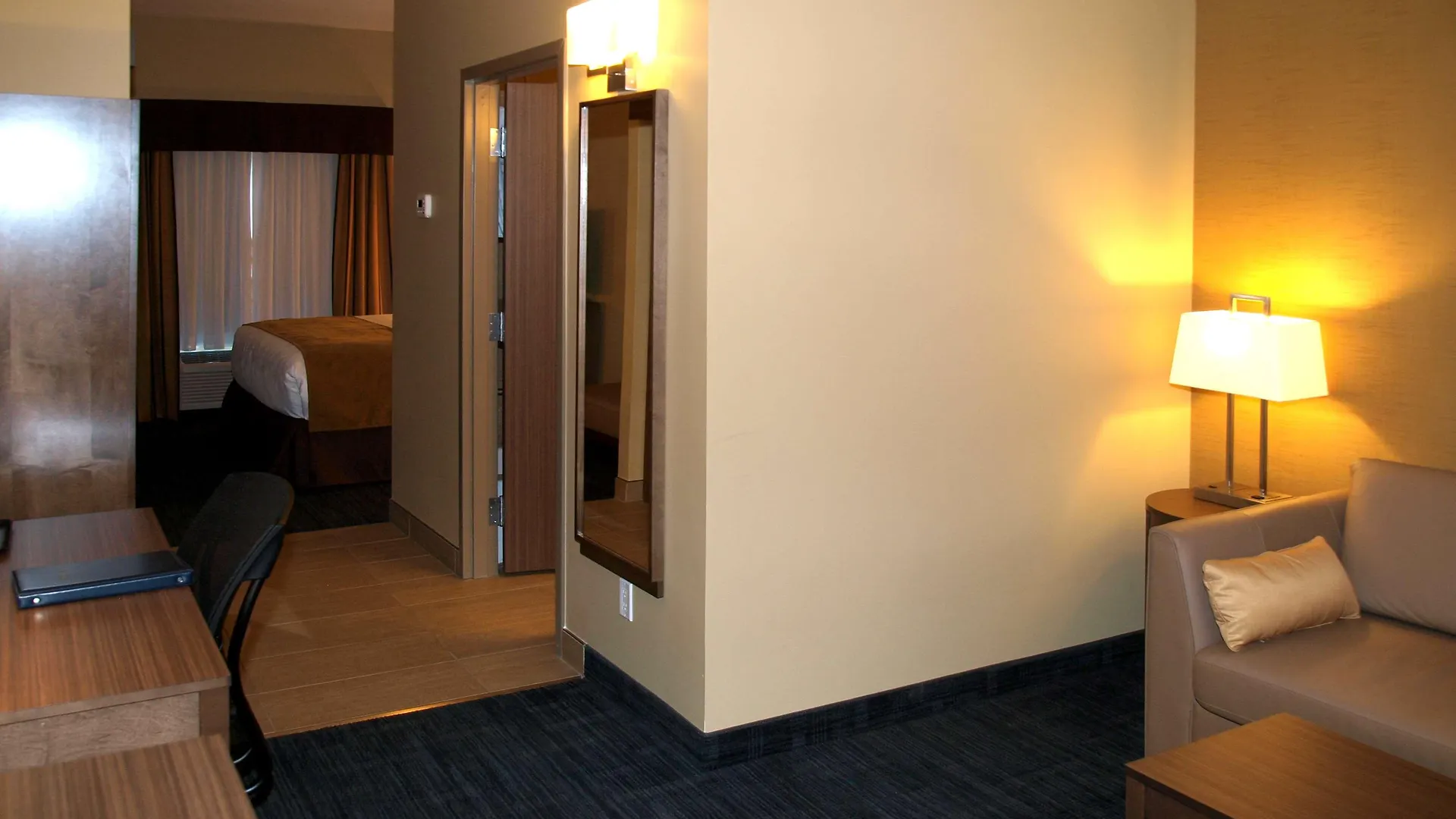 *** Hotel Best Western Plus Winnipeg West Headingley Kanada